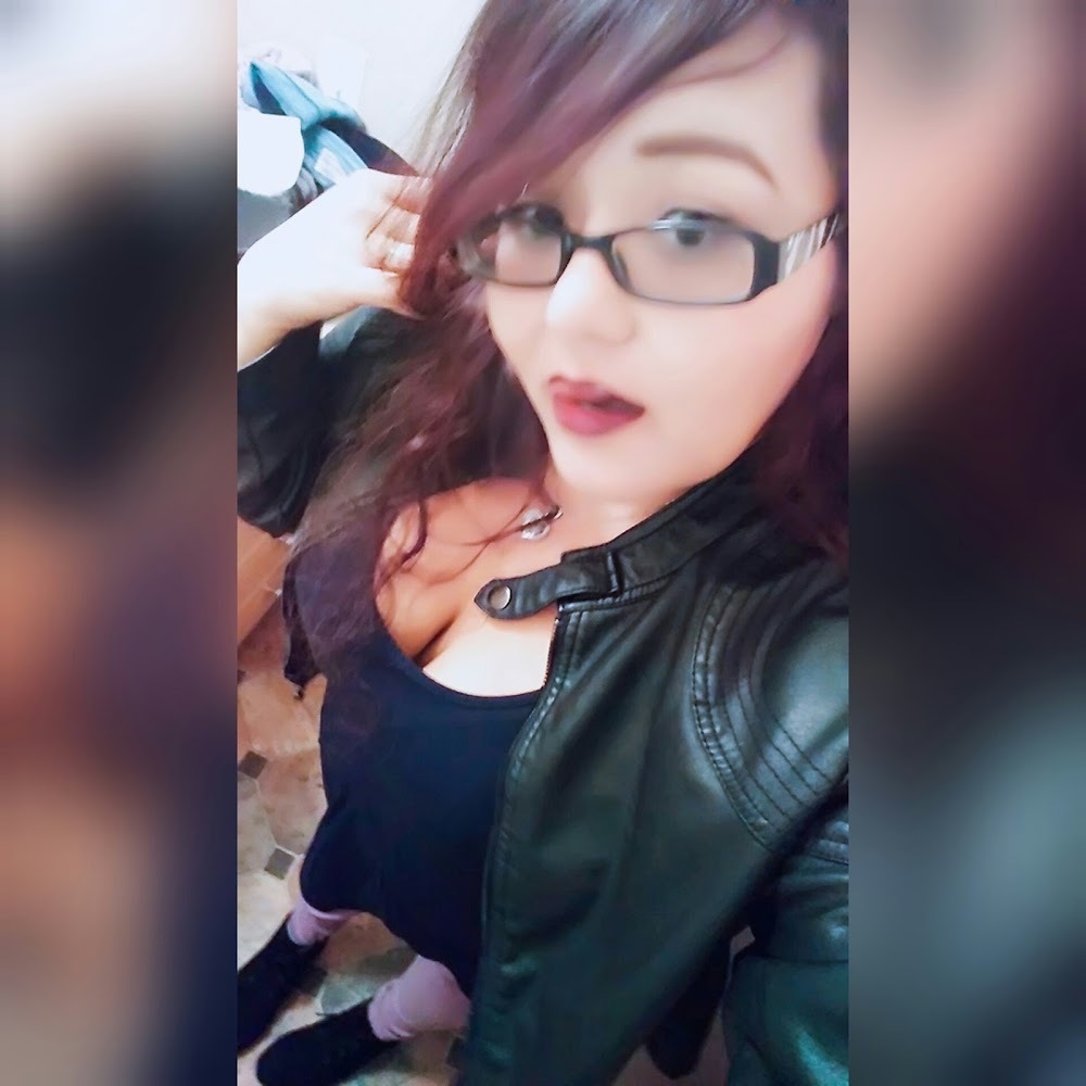 Meet your Posher, Valerie